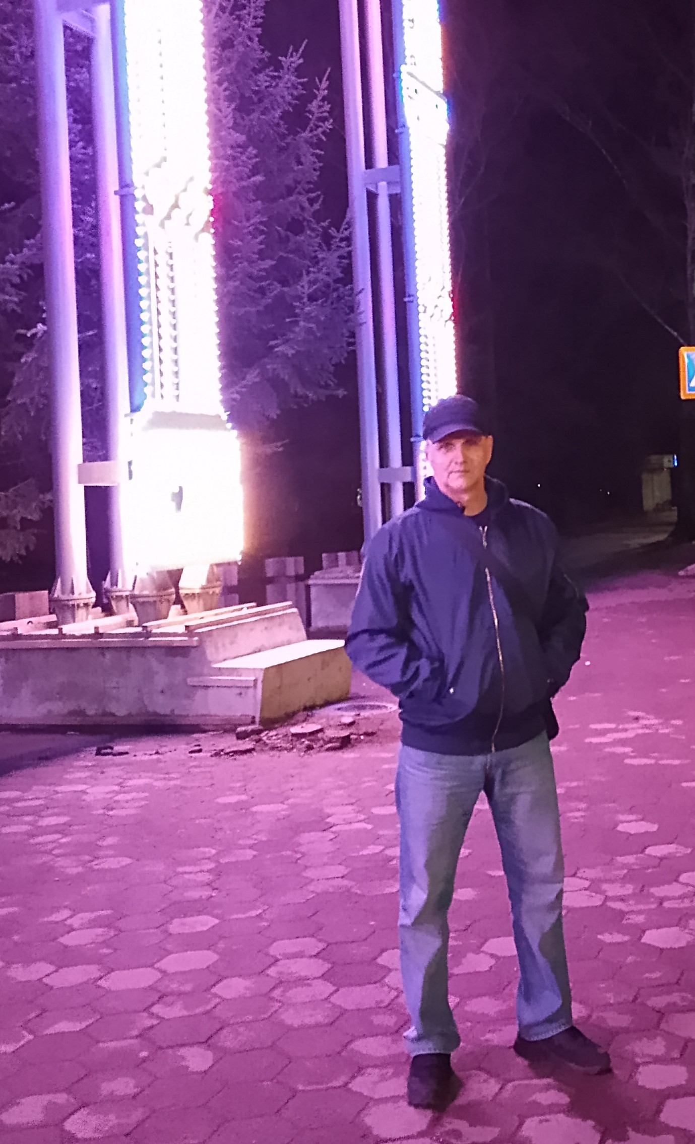 Олег Юрьевич